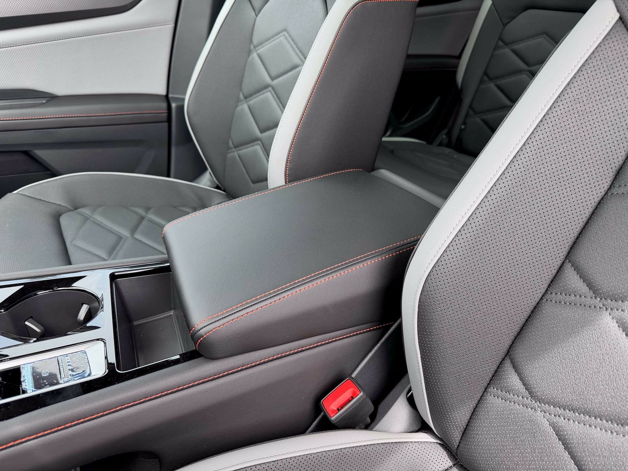 New 2026 Gray Volkswagen 2.0T Peak Edition image 28