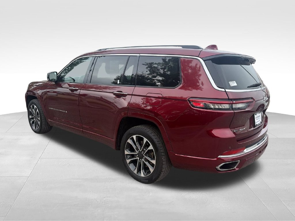 Used 2023 Red Jeep Overland image 3