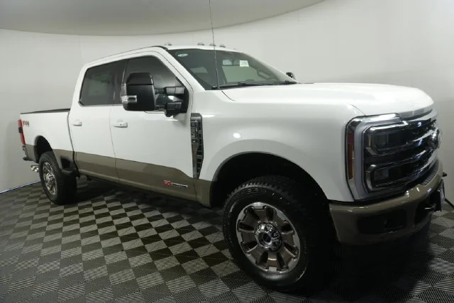 New 2027 Star White Metallic Tri-Coat Ford F-350® King Ranch® image 2