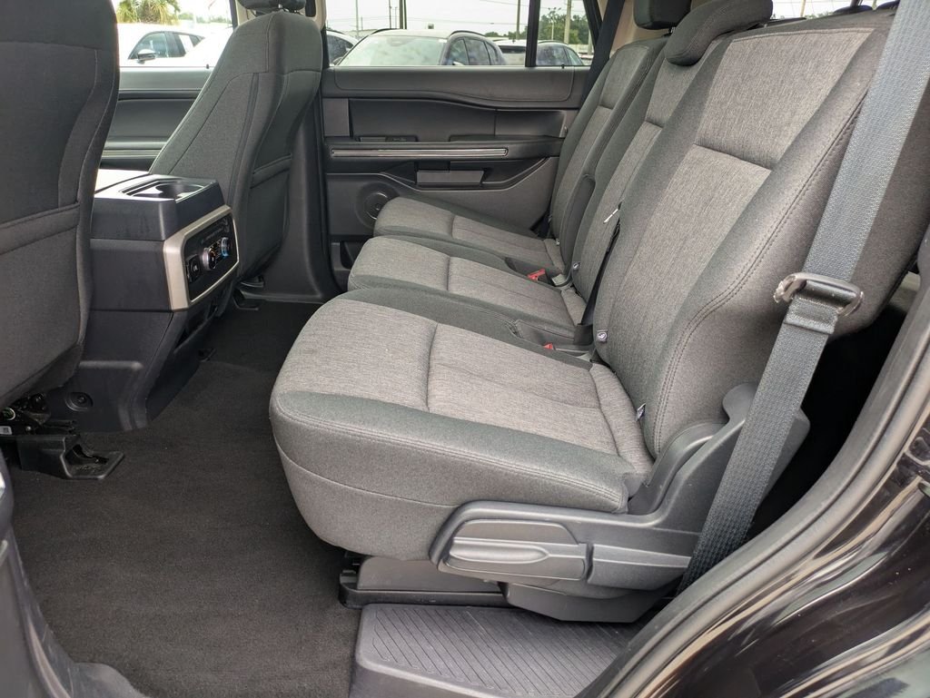 Used 2024 Black Ford XLT image 18