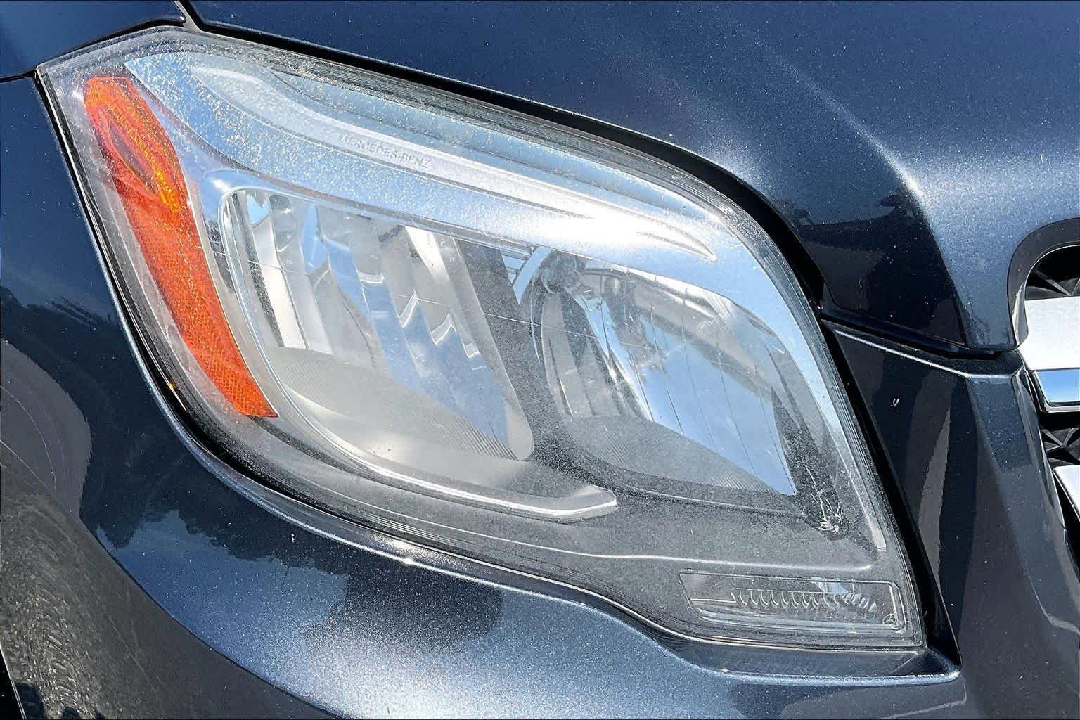 Used 2015 Steel Gray Metallic Mercedes-Benz GLK 350 image 28