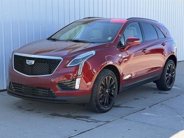 2026 Cadillac XT5 AWD Sport's photo