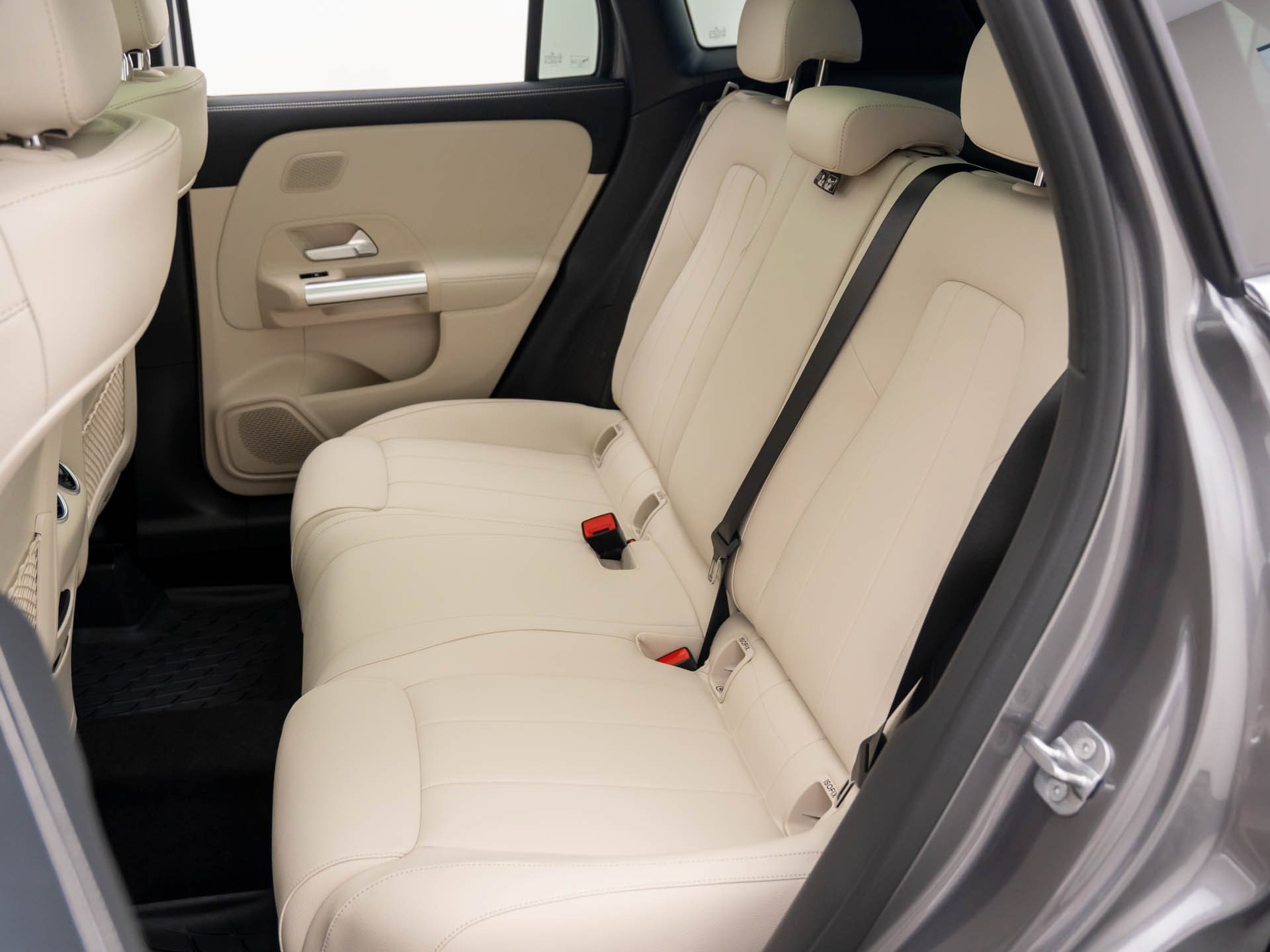 New 2026 Gray Mercedes-Benz GLA 250 image 62
