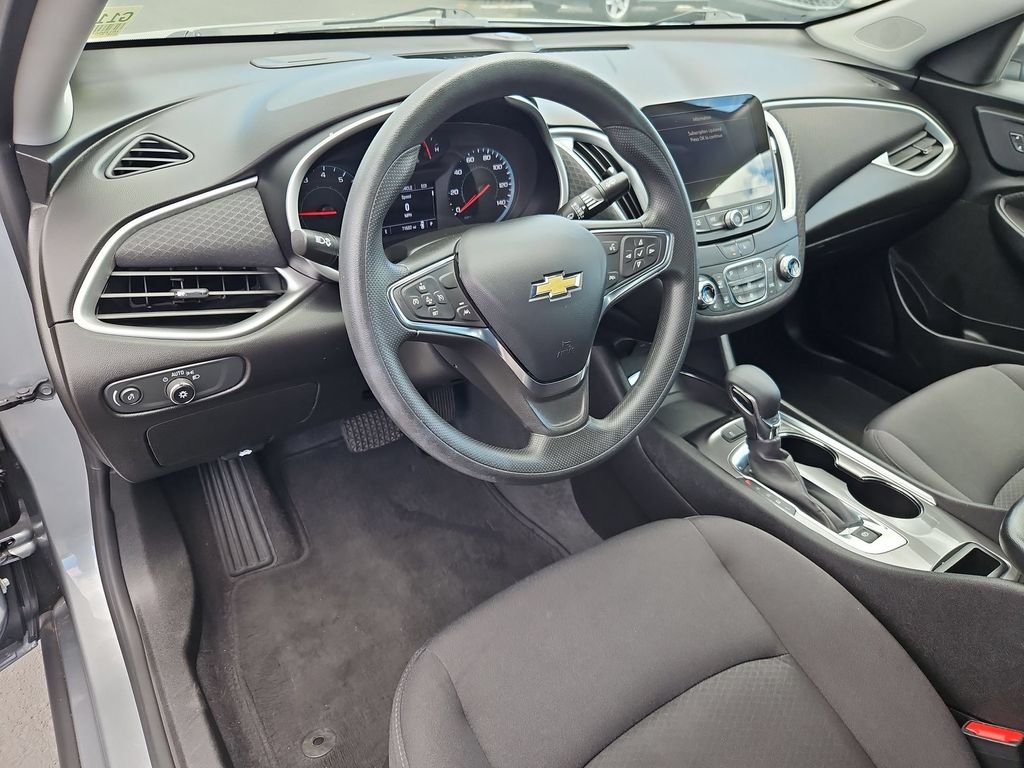 Used 2024 Sterling Gray Metallic Chevrolet LT image 13
