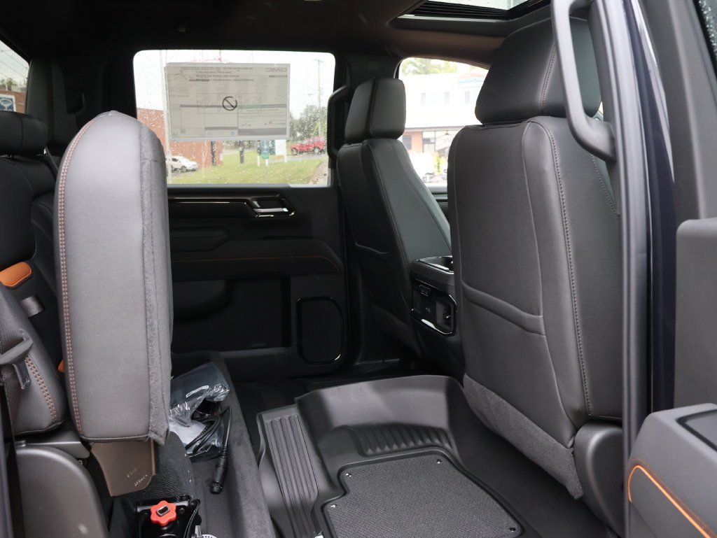 2026 GMC Sierra 2500HD AT4 - Photo 11