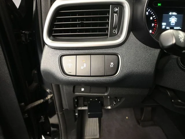 2019 Kia Sorento LX - Photo 27