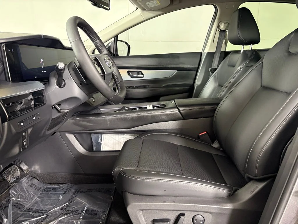 New 2026 Gun Metallic Nissan SL image 20