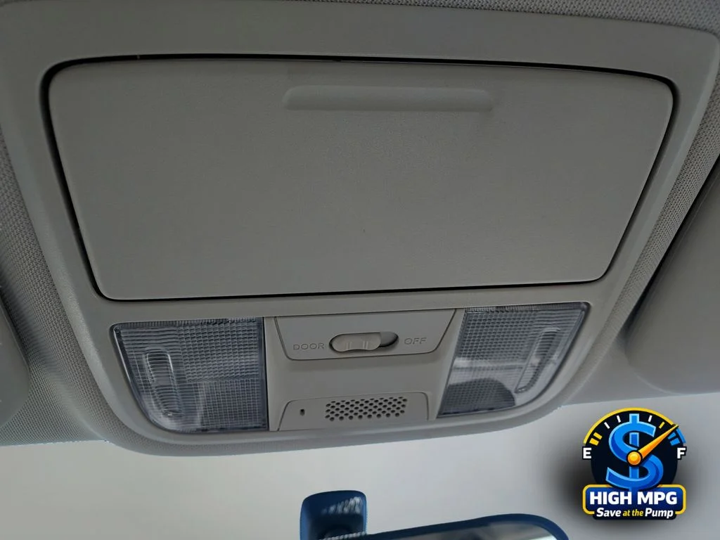 Used 2014 Silver Honda LX image 11