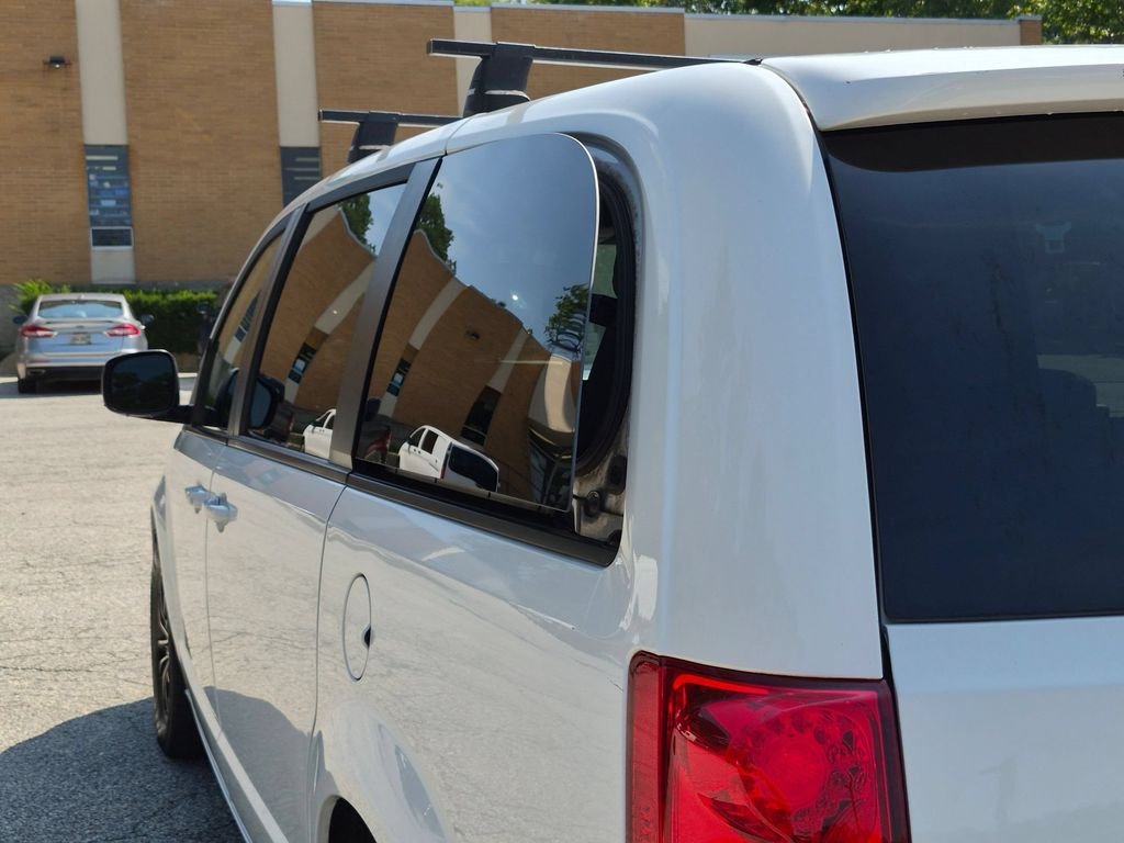 Used 2018 White Dodge SE Plus image 15