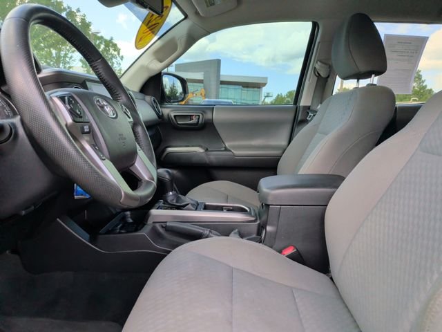 Certified Used 2022 Silver Toyota SR5 image 16