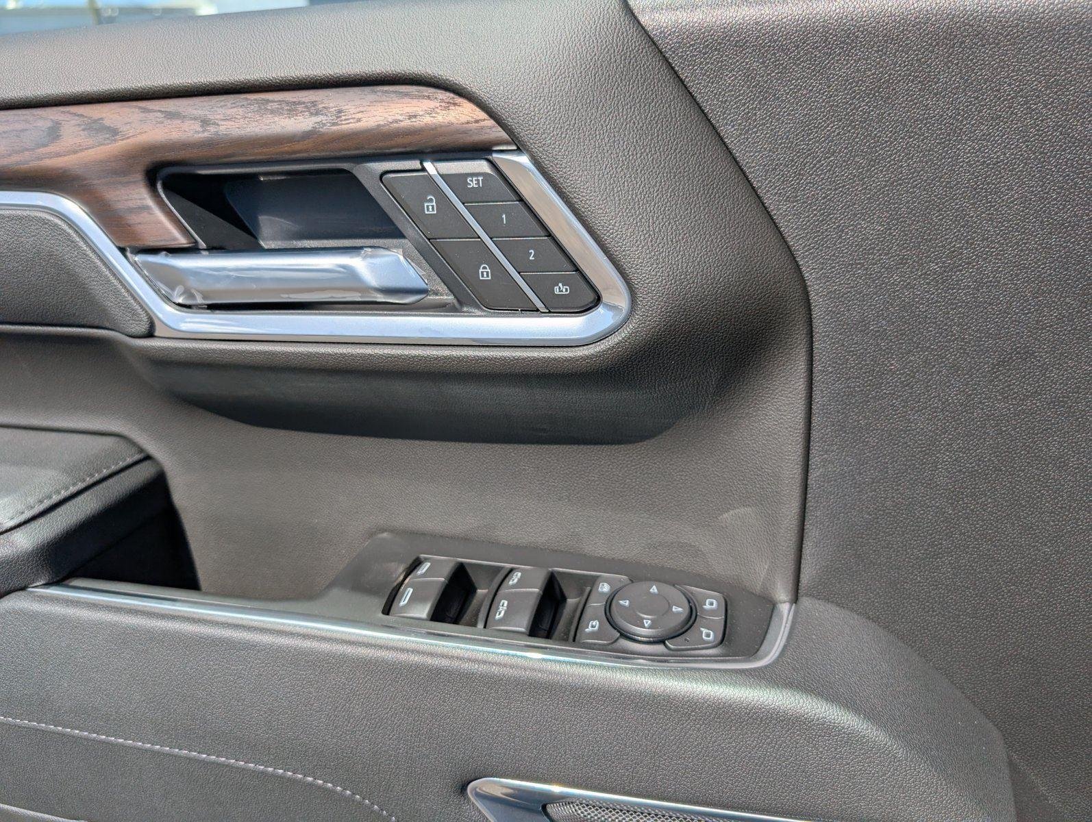 New 2026 Summit White GMC SLT image 15