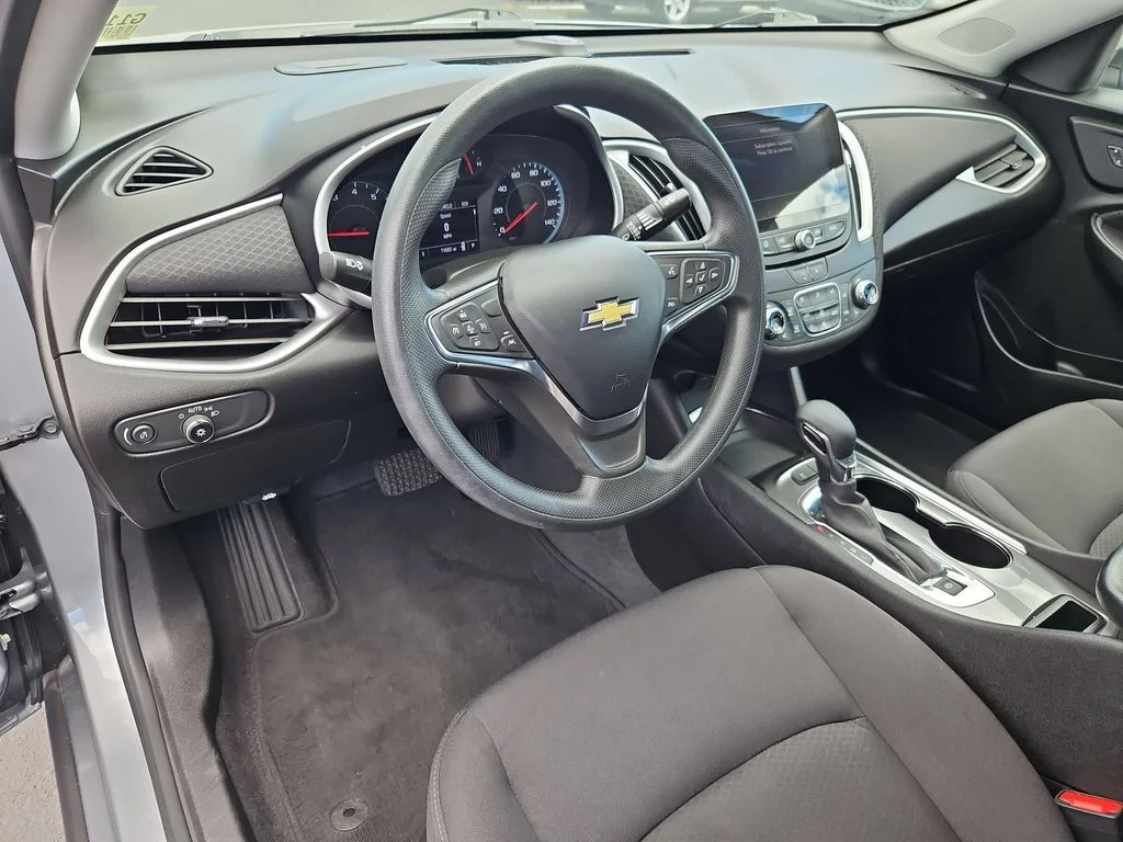 Used 2024 Sterling Gray Metallic Chevrolet LT image 13