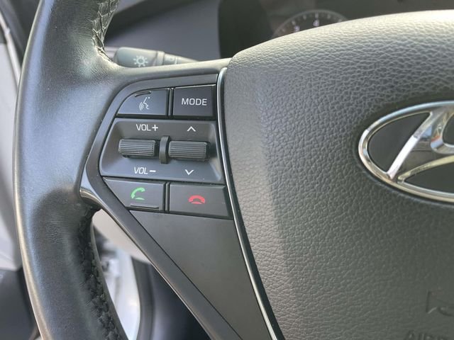 Used 2017 Silver Hyundai Sport image 23