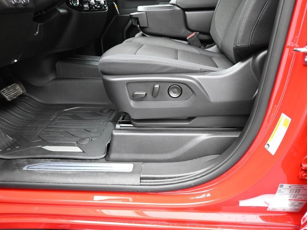 2026 GMC Sierra 1500 SLE - Photo 8