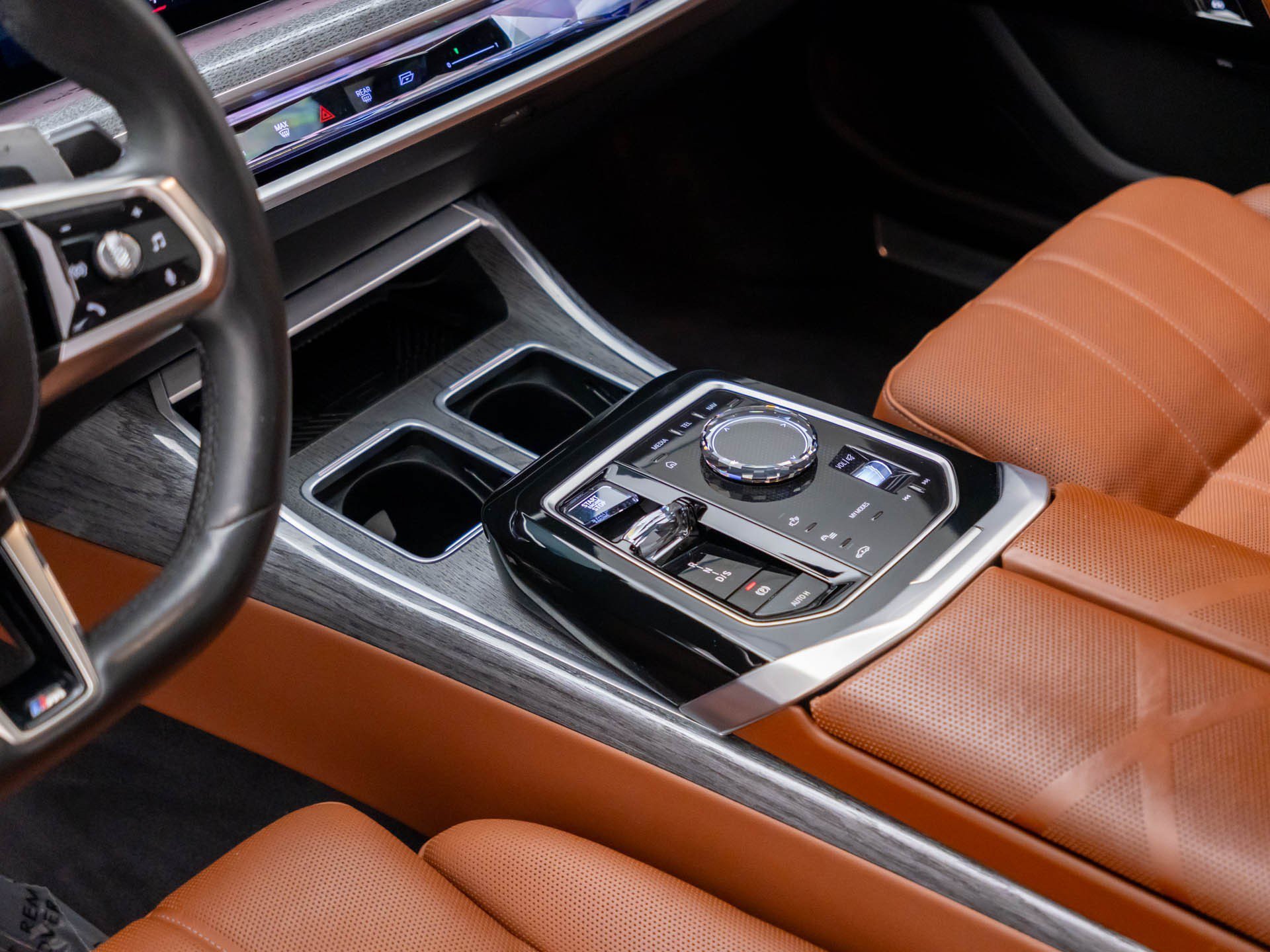 Certified Used 2024 Oxide Grey Met BMW 760i xDrive image 10