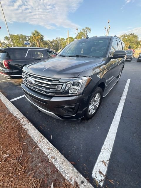 Used 2019 Gray Ford XLT image 2