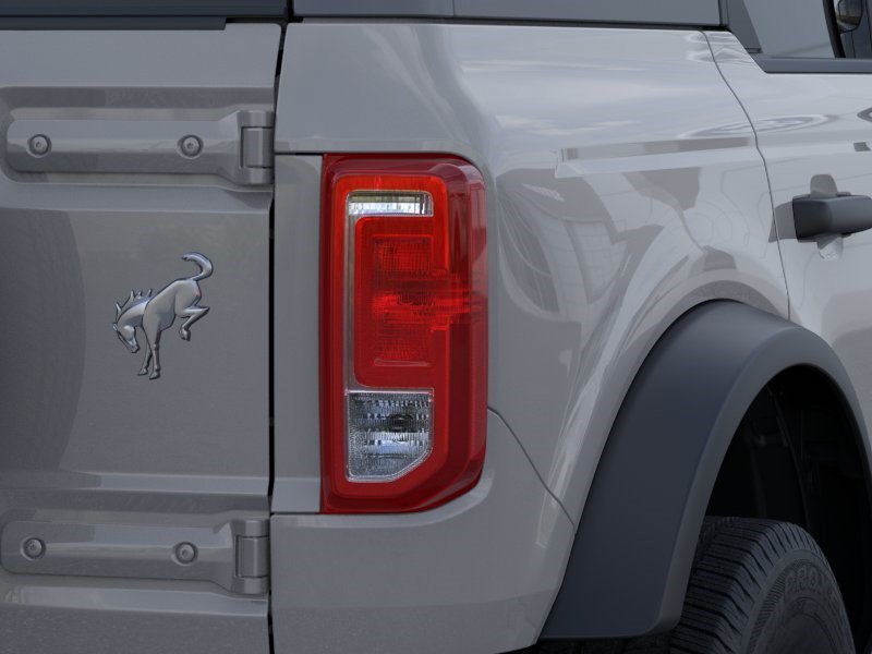 New 2026 Avalanche Gray Ford Base image 24