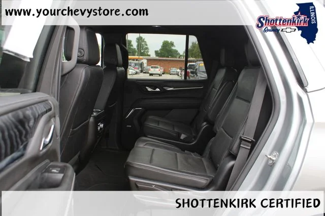 Used 2023 Silver GMC Denali image 17