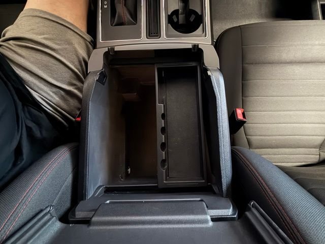 Used 2020 Magnetic Metallic Ford XLT image 39