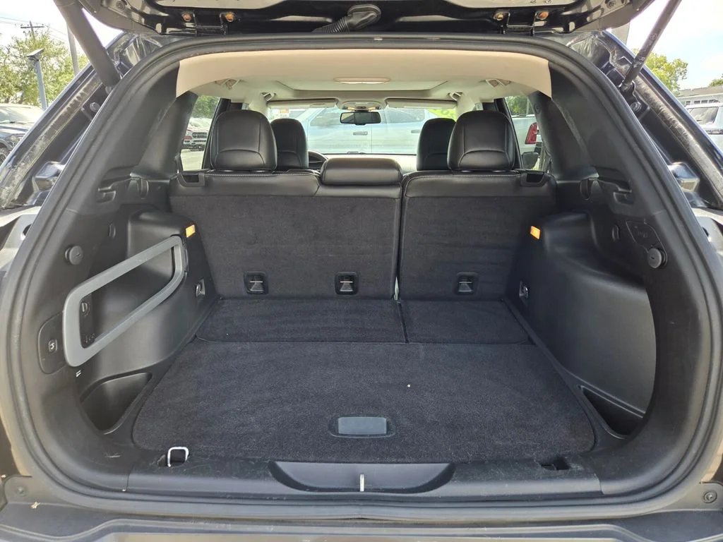 Used 2014 Black Jeep Limited image 9