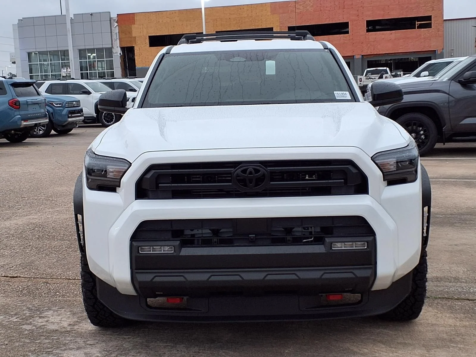 New 2026 White Toyota SR5 image 4