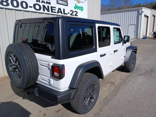New 2026 Bright White Clear-Coat Exterior Paint Jeep Sport S image 3