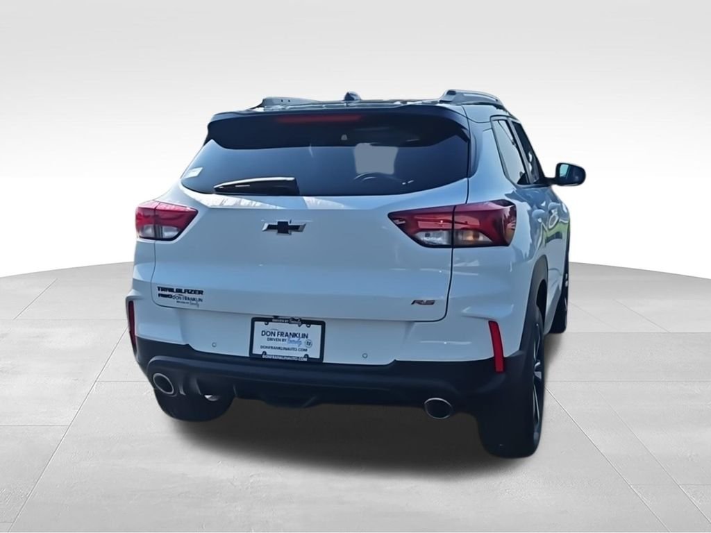 Certified Used 2022 White Chevrolet RS image 7