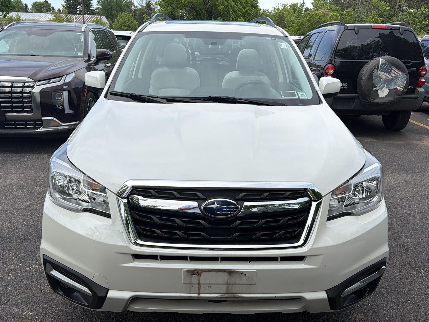 Used 2018 Crystal White Pearl Subaru Premium image 2