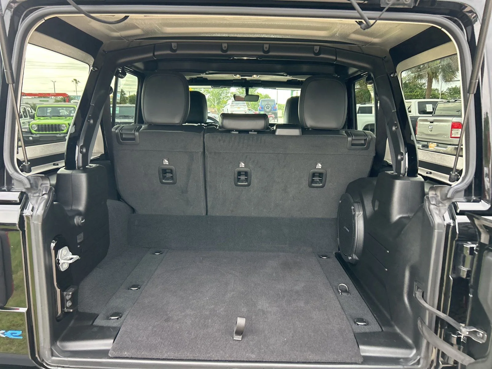 Used 2023 Black Clearcoat Jeep Rubicon 4xe image 38
