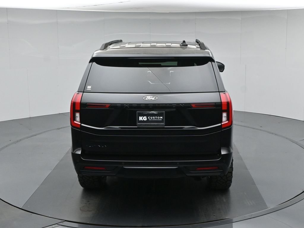 New 2026 Agate Black Metallic Ford Platinum image 41