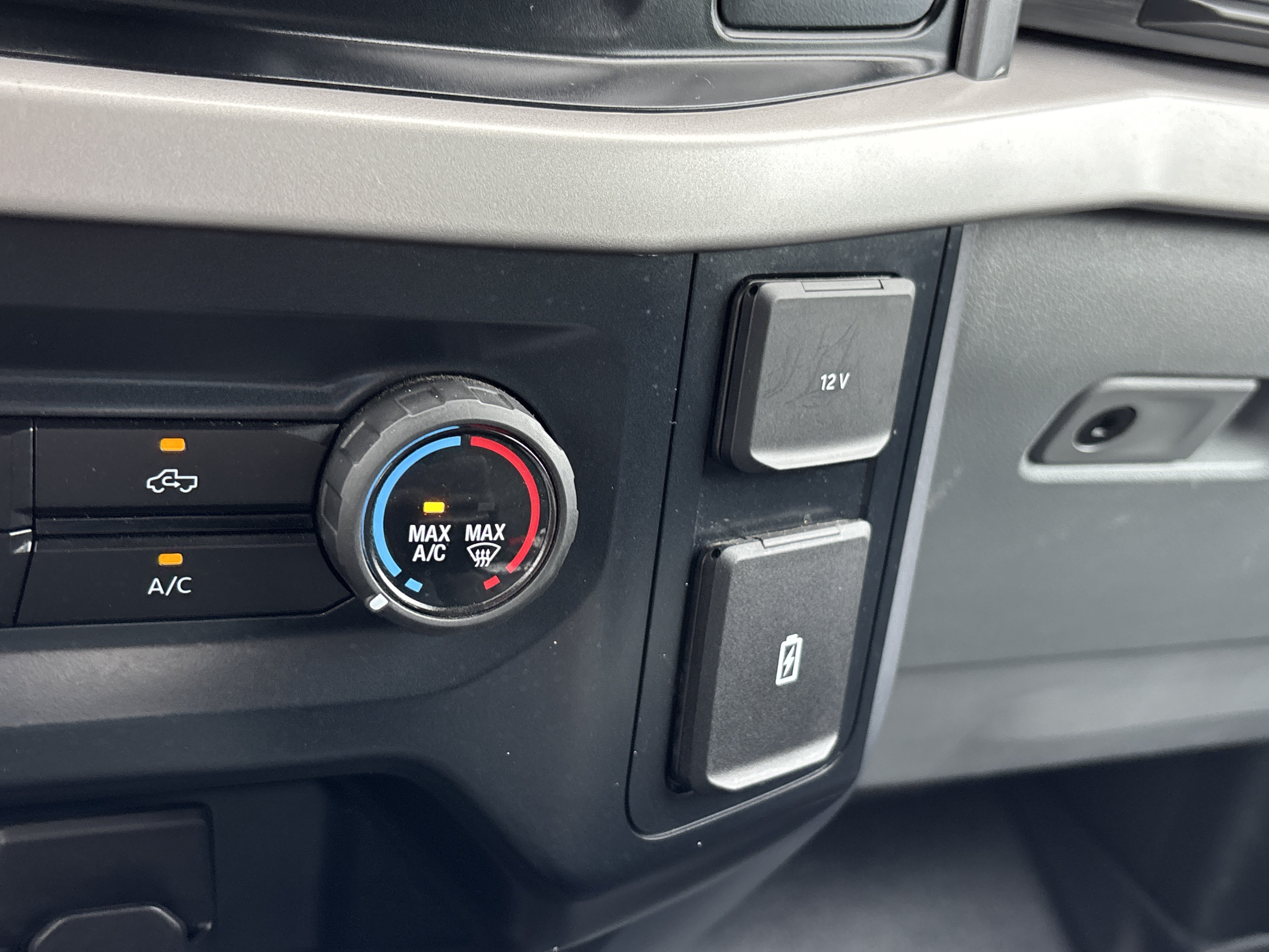 2023 Ford F-150 XLT - Photo 33