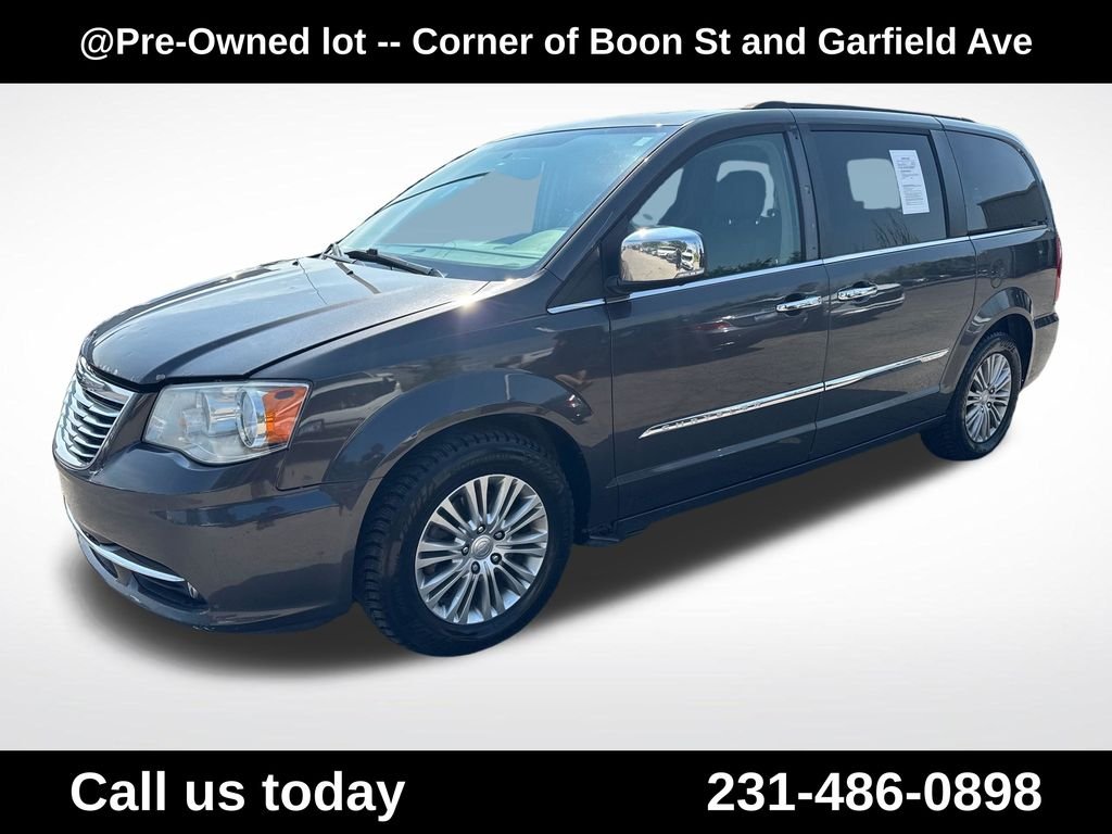 2016 Chrysler Town & Country