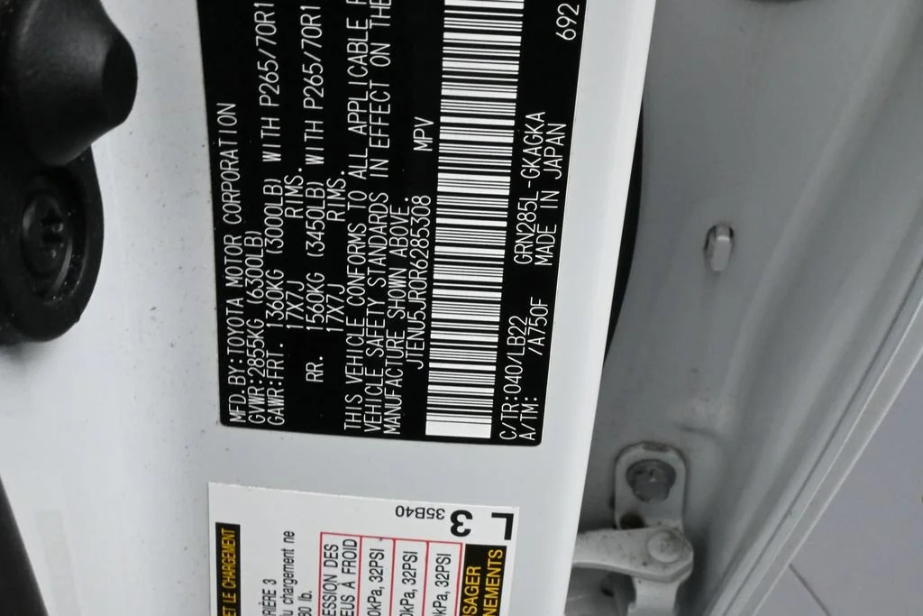 Used 2024 Ice Toyota SR5 Premium image 16