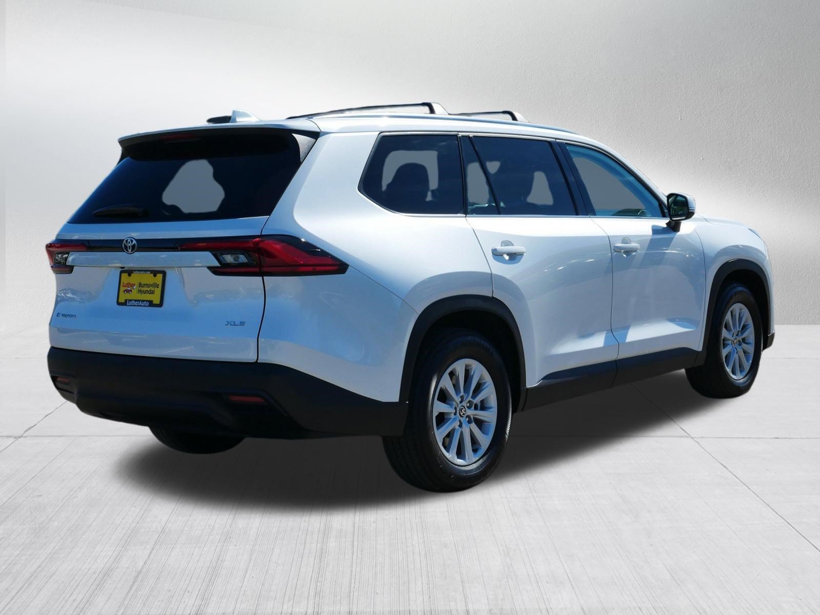 2024 Toyota Grand Highlander XLE - Photo 7