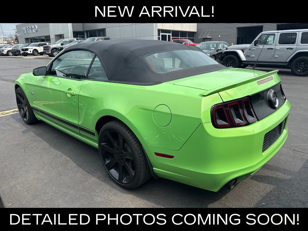 Used 2014  Ford GT image 6