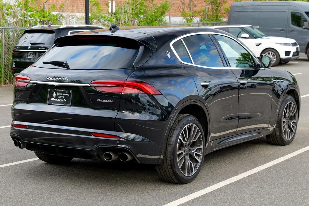 New 2025 Nero Noctis Black Maserati Base image 7