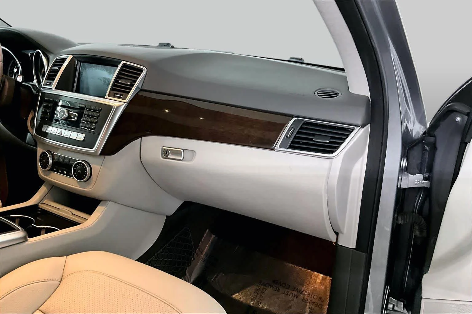 Used 2015 Palladium Silver Metallic Mercedes-Benz ML 350 image 19