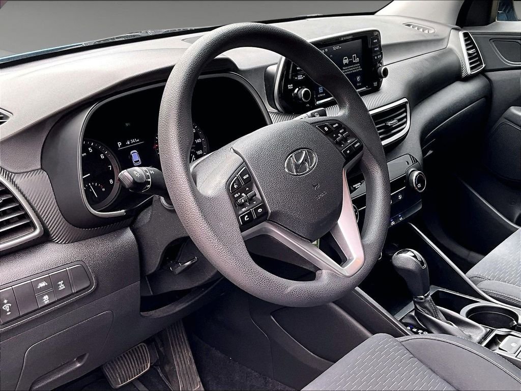 Used 2020 Blue Hyundai SE image 12