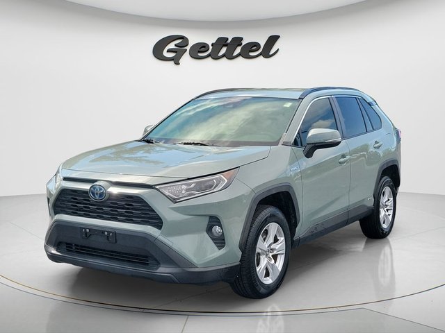 2020 Toyota RAV4 Hybrid XLE
