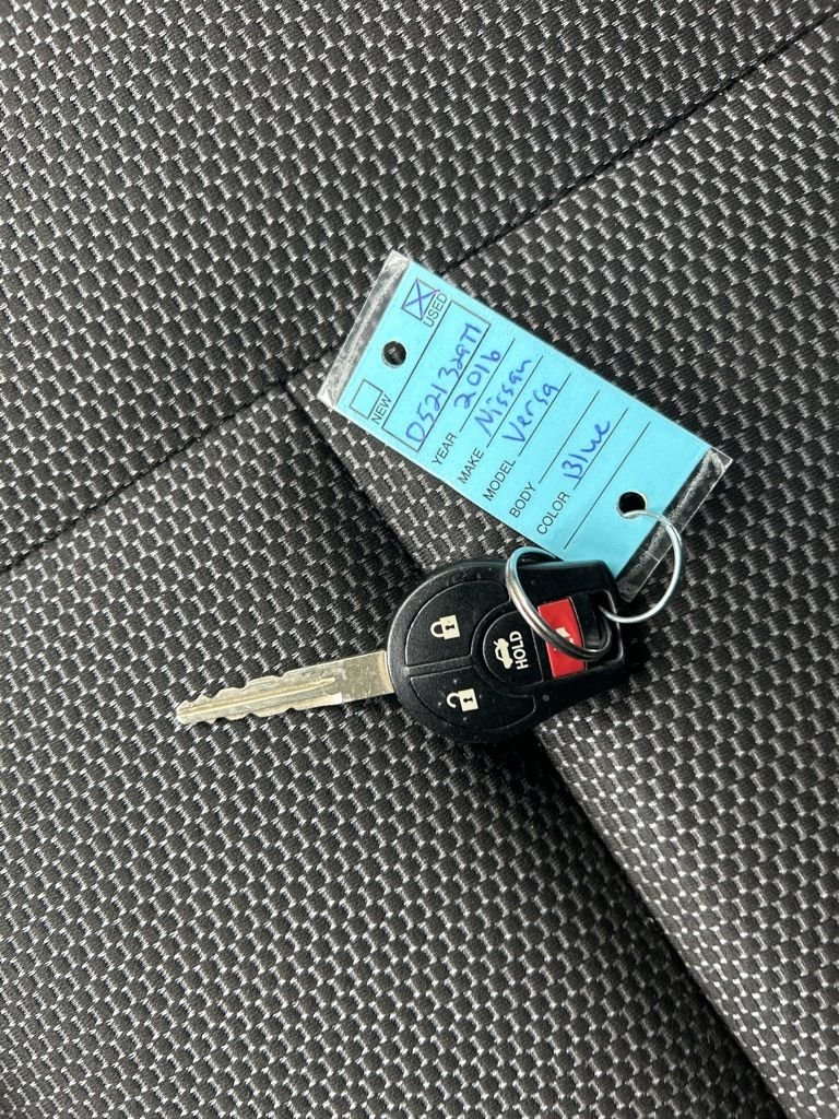 2016 Nissan Versa Sedan SV - Photo 29