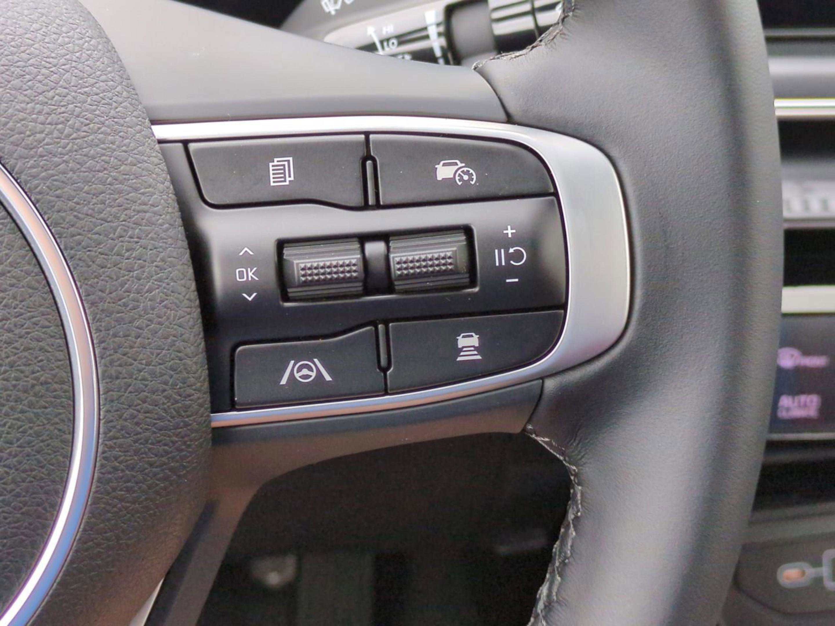 New 2026 Wolf Gray Kia GT-Line image 31