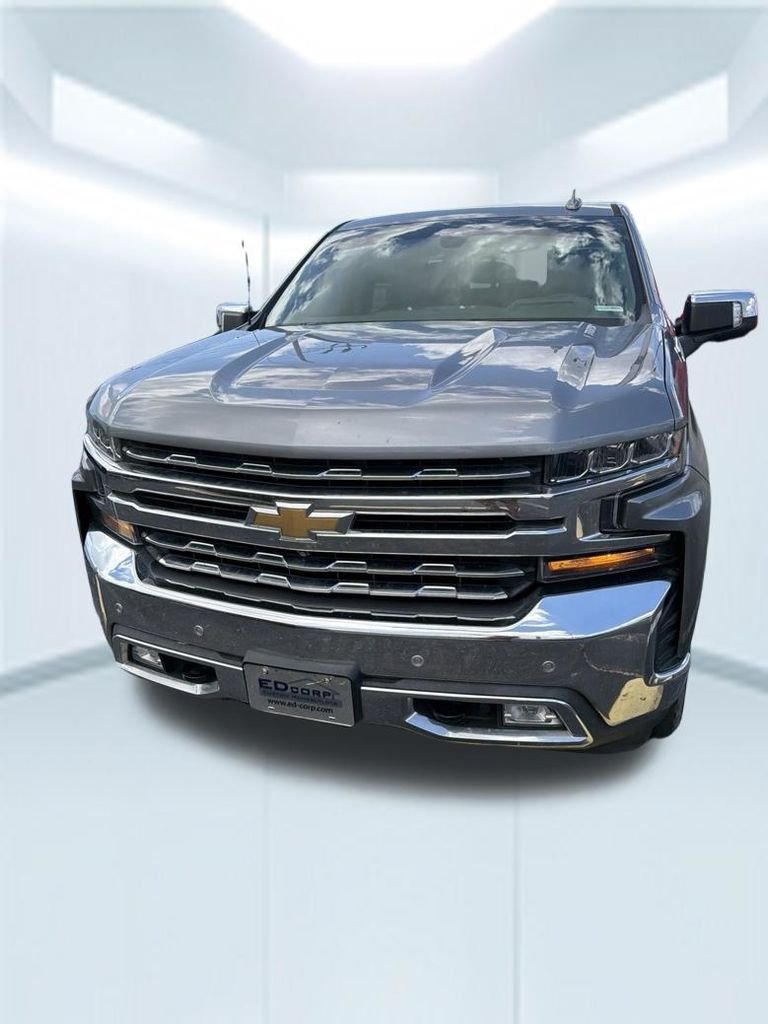 Used 2020 Gray Chevrolet LTZ image 2