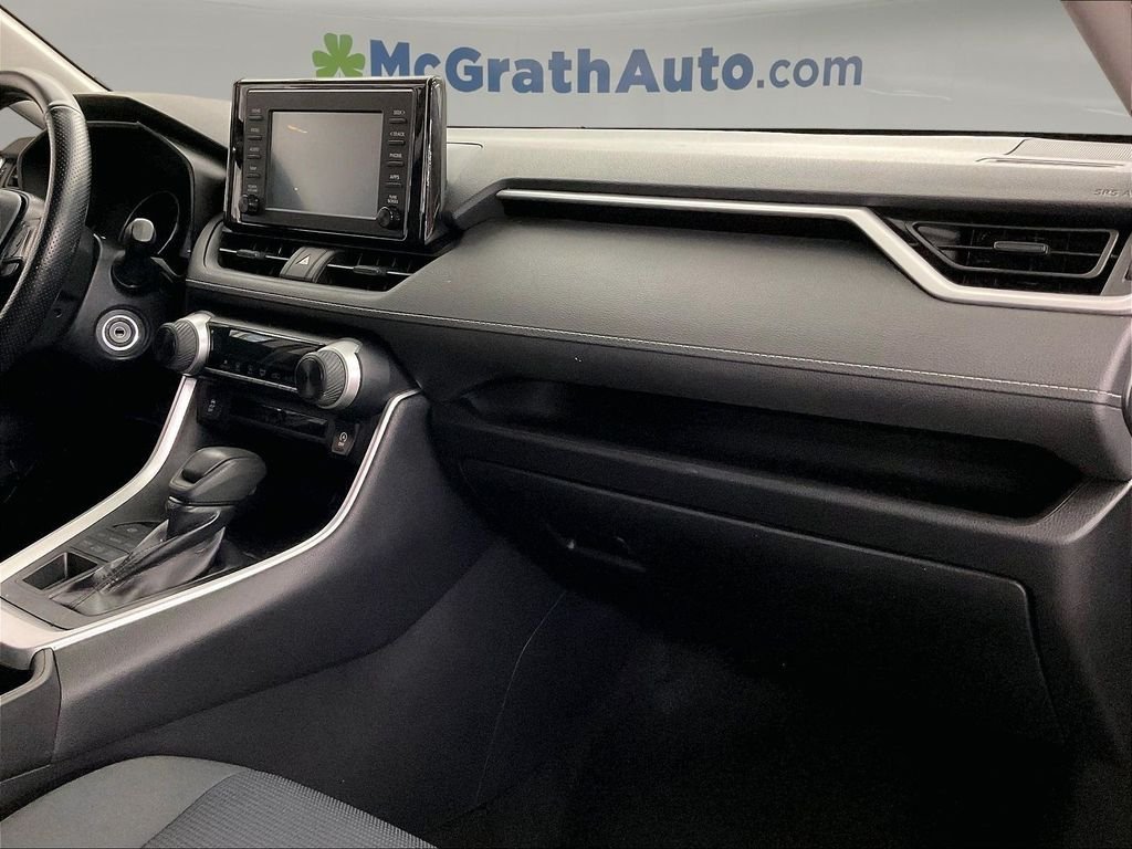 Used 2019 Gray Toyota LE image 21