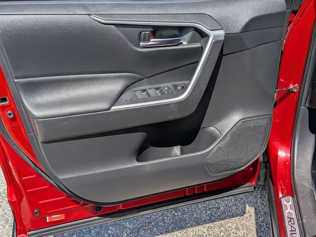 Used 2022 Red Toyota SE image 19