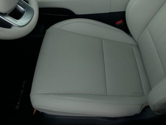 New 2026 Phantom Black Hyundai SEL image 9