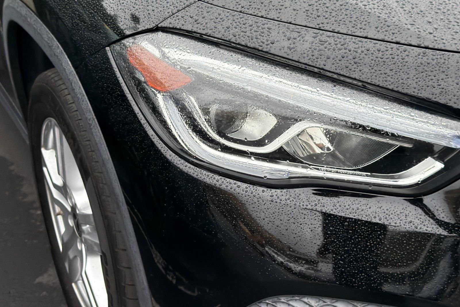 Used 2023  Mercedes-Benz GLA 250 image 11