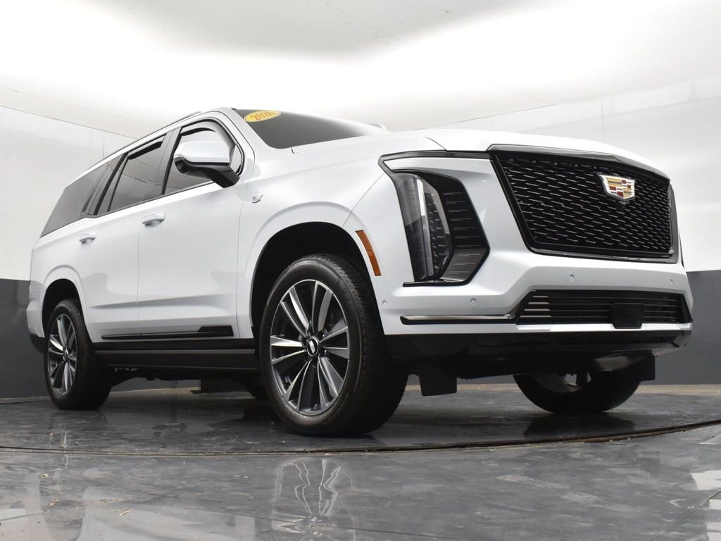 Used 2026 White Cadillac Sport image 24