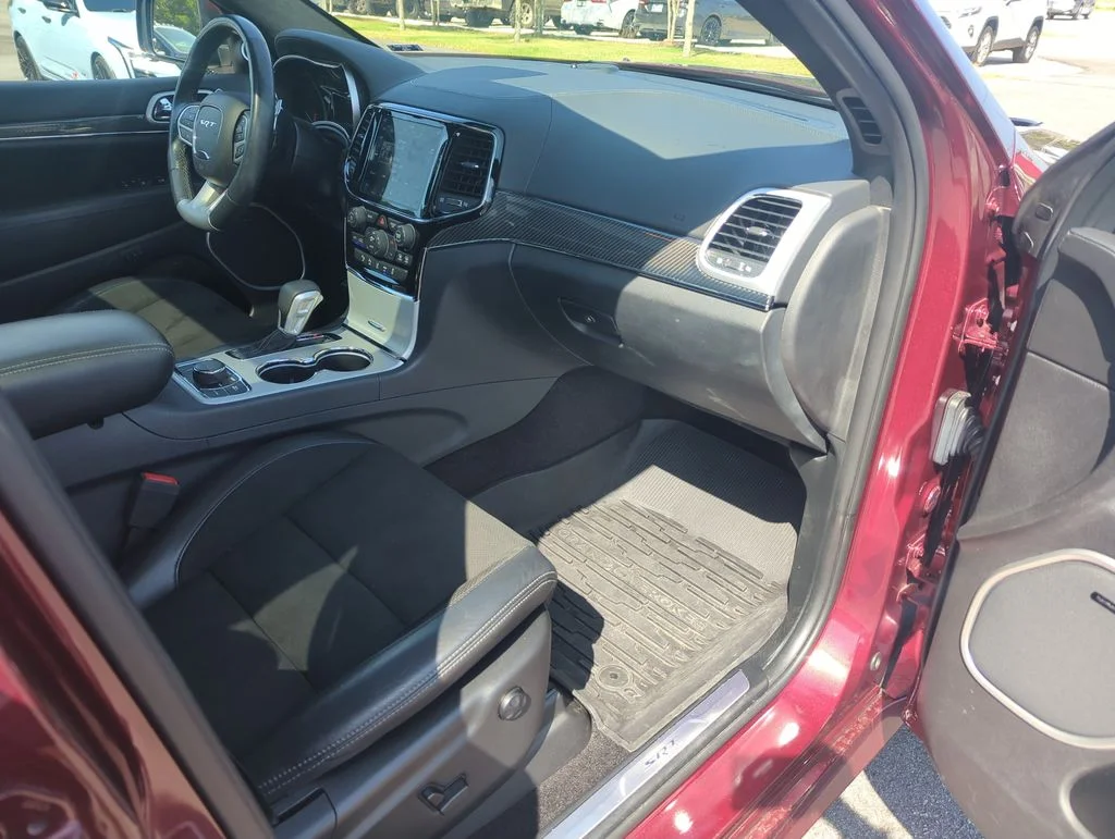 Used 2019 Red Jeep SRT image 33