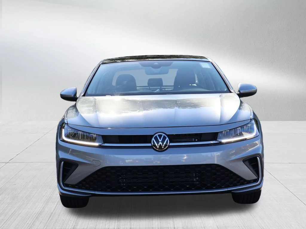 2026 Volkswagen Jetta SE - Photo 10