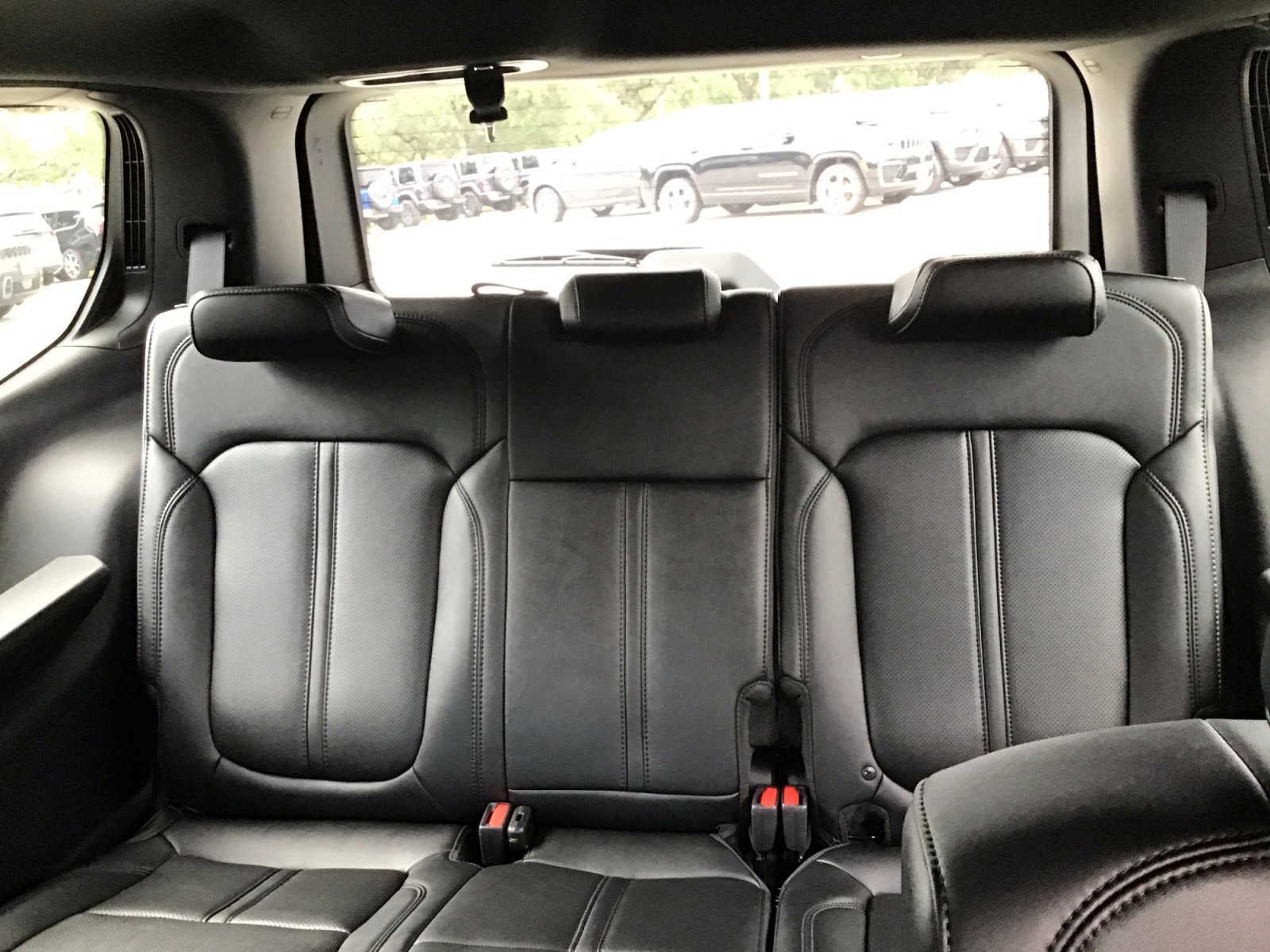 New 2026 Bright White Clearcoat Jeep Limited Reserve image 25